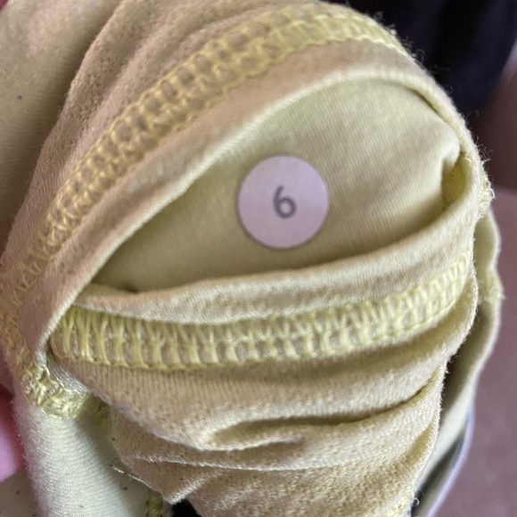 Lululemon Astro Pants - Picture 8 of 8